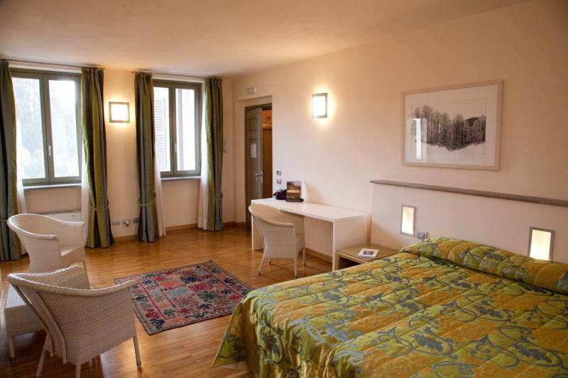 Locanda Dell'Arte Solonghello Rum bild