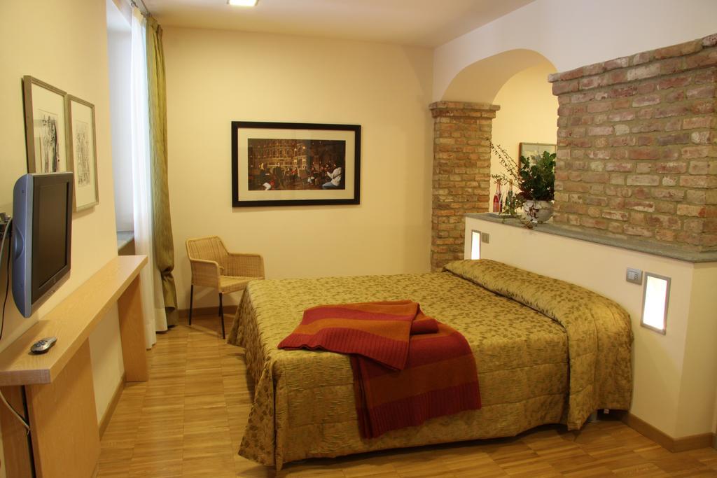 Locanda Dell'Arte Solonghello Exteriör bild