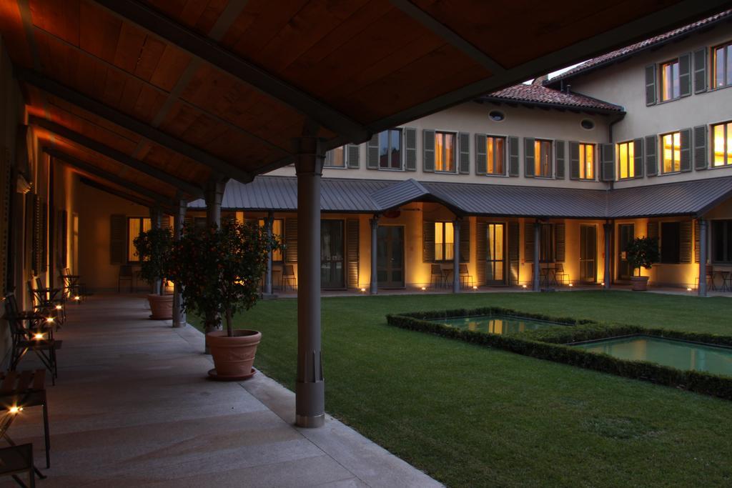 Locanda Dell'Arte Solonghello Exteriör bild